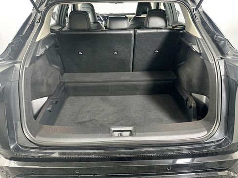 Used 2023 Nissan Ariya FWD image 30