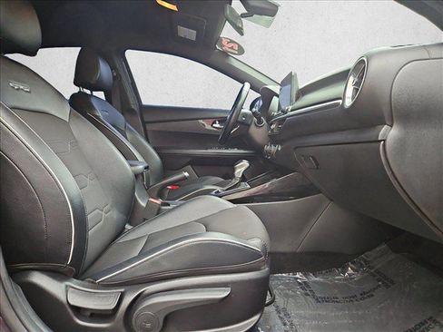 Used 2021 Kia Forte GT-Line FWD image 20