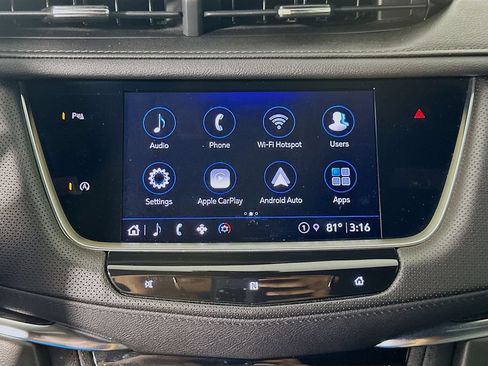 Used 2021 Cadillac XT5 Premium Luxury w/ LPO, Floor Liner Package FWD image 14