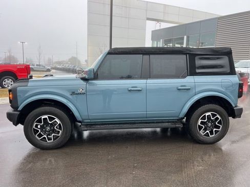 Used 2023 Ford Bronco Outer Banks image 8