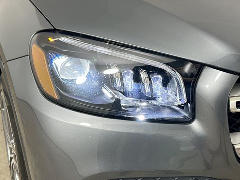 Certified 2023 Mercedes-Benz GLS 450 4MATIC image 42