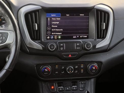 Used 2019 GMC Terrain SLT w/ Preferred Package image 15