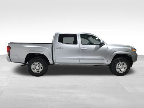 Used 2023 Toyota Tacoma SR image 5