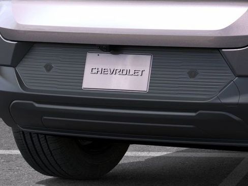 New 2026 Chevrolet Equinox EV LT image 14