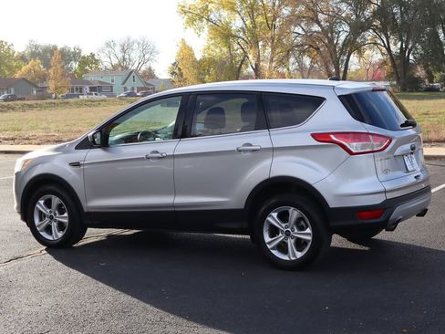 Used 2014 Ford Escape SE image 8