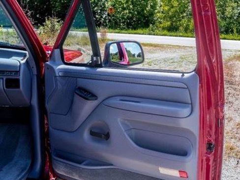 Used 1995 Ford Bronco XLT AWD/4WD image 15