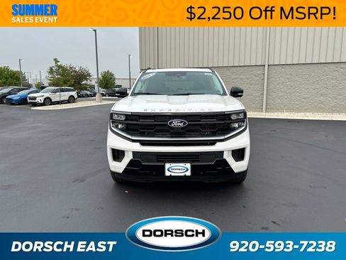 New 2027 Ford Expedition Max Platinum w/ Driver's Package AWD/4WD image 2