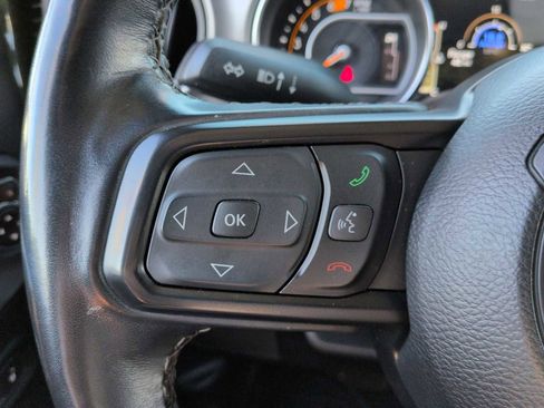 Used 2023 Jeep Wrangler Sport S image 23