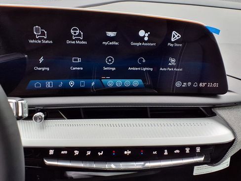 New 2026 Cadillac Optiq Sport 1 image 15