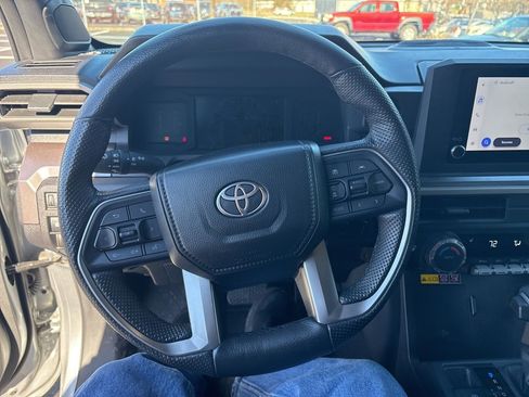 Used 2024 Toyota Tacoma SR5 image 11