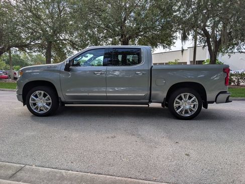 Used 2026 Chevrolet Silverado 1500 High Country w/ High Country Premium Package AWD/4WD image 5