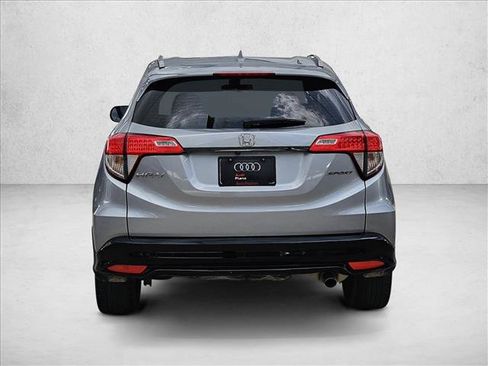 Used 2020 Honda HR-V Sport image 5