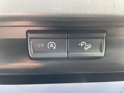 New 2026 Ford F150 XLT w/ Equipment Group 302A MID image 15