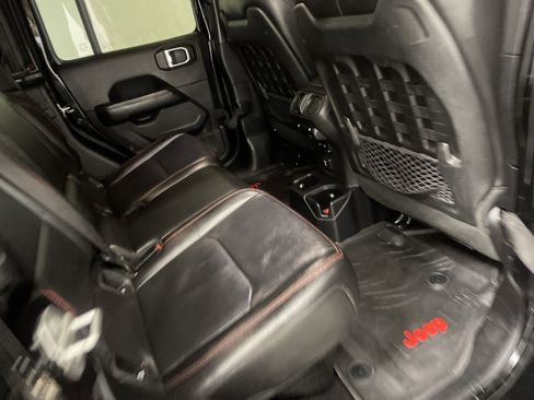 Used 2020 Jeep Gladiator Rubicon w/ Dual Top Group image 21