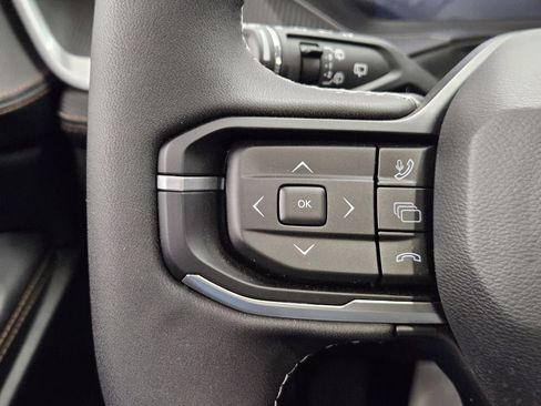 New 2026 Jeep Cherokee Overland image 19