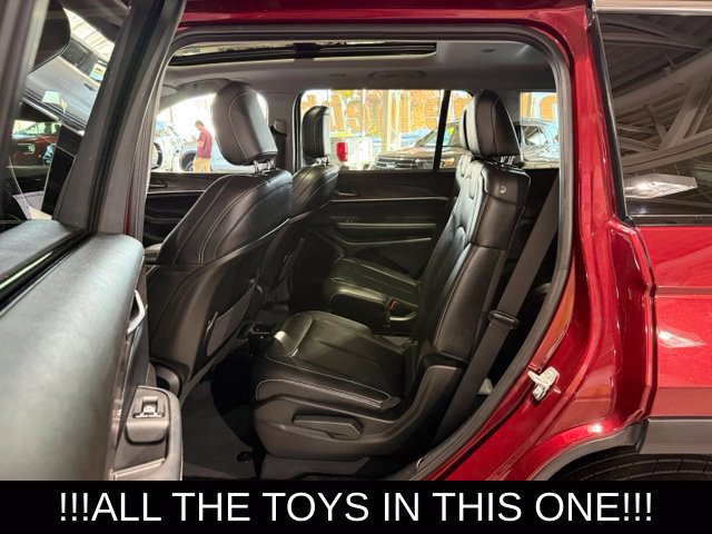 Used 2023 Jeep Grand Cherokee L Limited AWD/4WD image 16