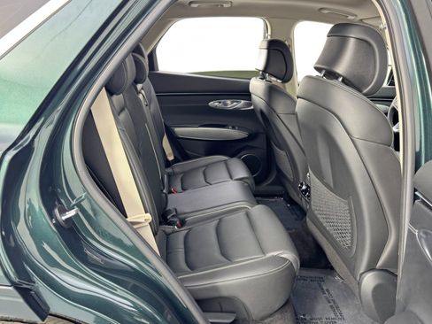 Used 2024 Genesis Electrified GV70 Advanced image 40