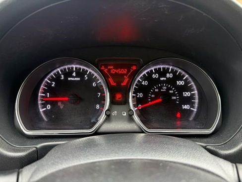 Used 2014 Nissan Versa Note SV image 18