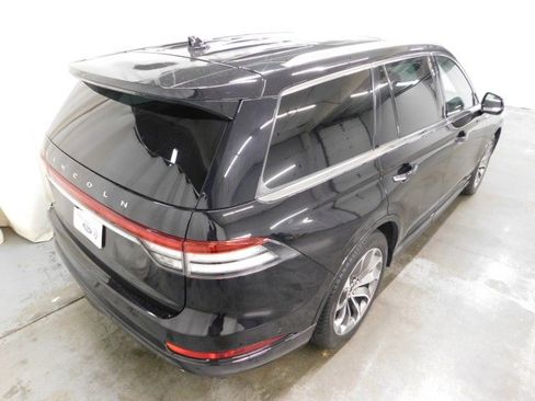 Used 2023 Lincoln Aviator Grand Touring w/ Equipment Group 301A image 3