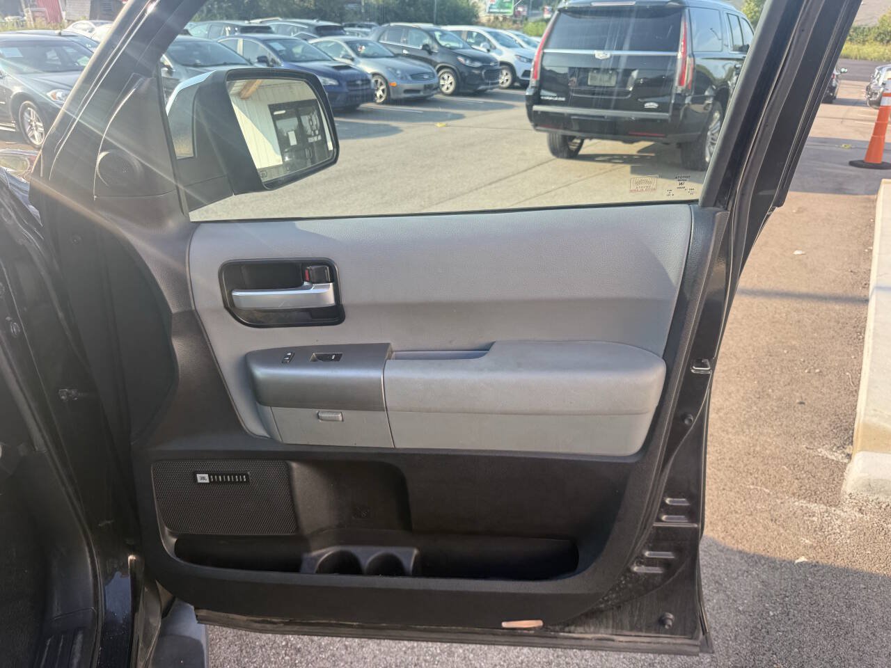 Used 2016 Toyota Sequoia Limited AWD/4WD image 14