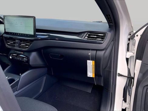 New 2026 Ford Escape ST-Line w/ Tech Pack #1 FWD image 26