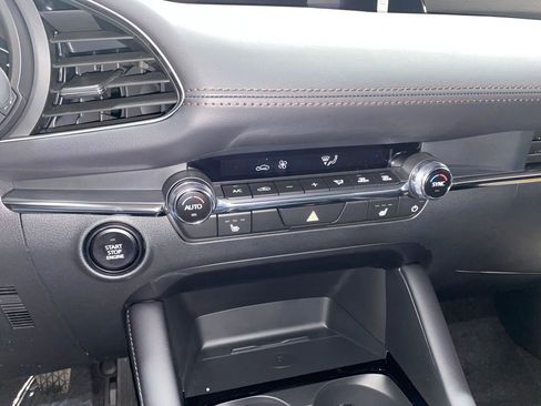 New 2026 MAZDA MAZDA3 2.5 S Hatchback w/ Premium Pkg FWD image 23