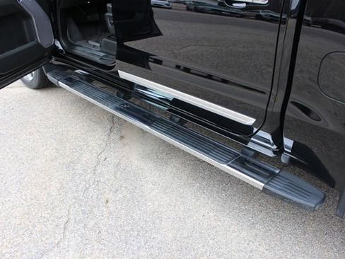 Used 2023 Chevrolet Silverado 1500 High Country w/ High Country Premium Package image 38