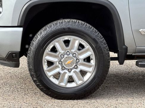 Certified 2024 Chevrolet Silverado 3500 High Country AWD/4WD image 33