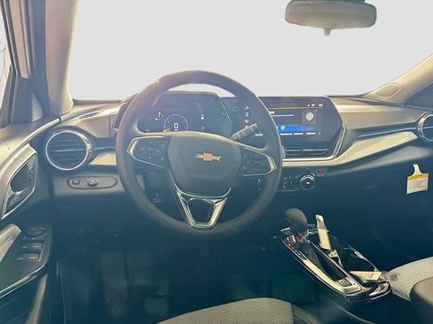 New 2026 Chevrolet Trax LT w/ Driver Confidence Package image 22