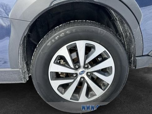 Used 2024 Subaru Outback Premium image 10