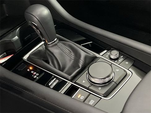 Certified 2025 MAZDA MAZDA3 s image 18