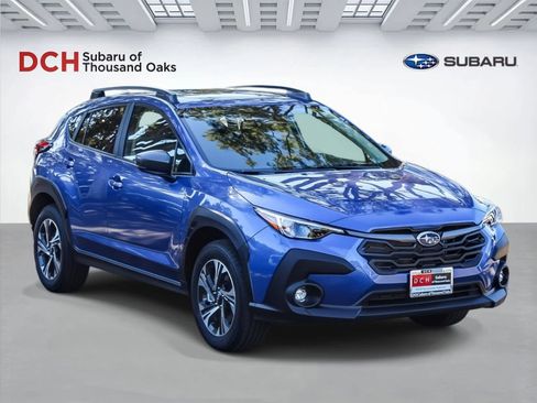 Used 2025 Subaru Crosstrek 2.0i Premium AWD/4WD image 3