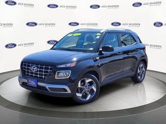 Used 2022 Hyundai Venue SEL FWD video 1