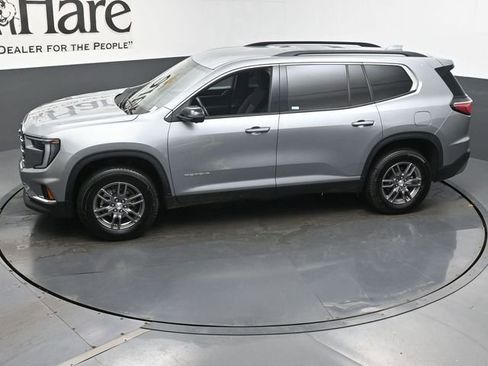 Used 2025 GMC Acadia Elevation image 59