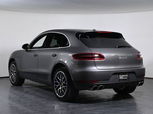 Certified 2018 Porsche Macan S AWD/4WD image 3