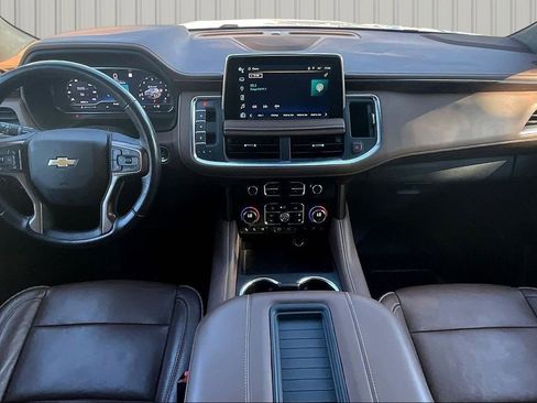 Used 2022 Chevrolet Suburban High Country image 6