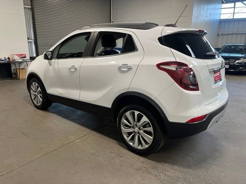 Used 2019 Buick Encore Preferred w/ Safety Package FWD image 5