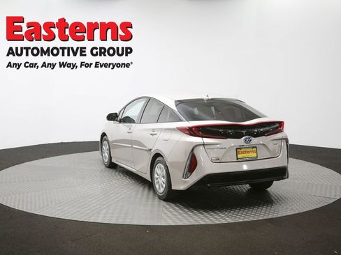 Used 2020 Toyota Prius Prime XLE image 63