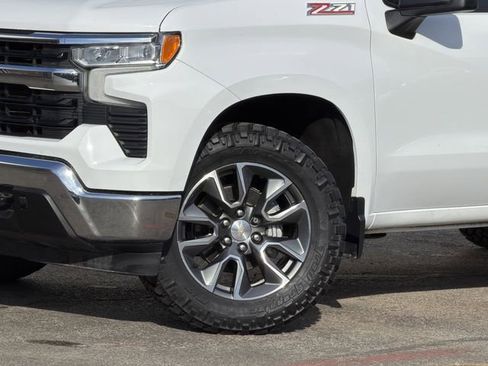 Certified 2023 Chevrolet Silverado 1500 LT image 11