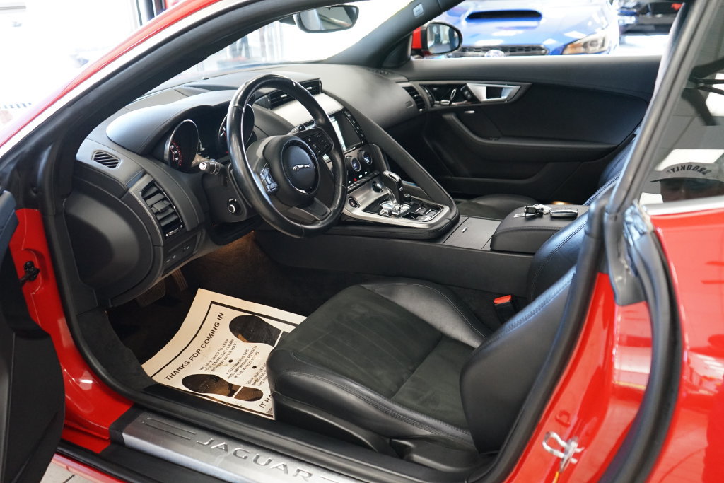 Used 2017 Jaguar F-TYPE Coupe RWD image 25
