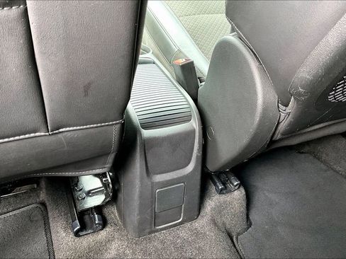 Used 2018 Buick Encore Preferred w/ LPO, Active Package FWD image 31