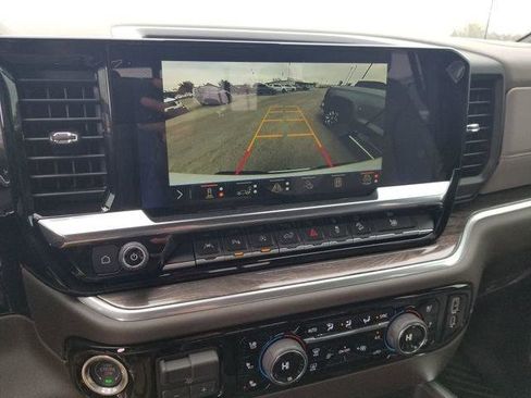 New 2026 Chevrolet Silverado 1500 LTZ w/ LTZ Premium Package AWD/4WD image 18