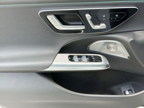 New 2026 Mercedes-Benz E 350 4MATIC Sedan image 13