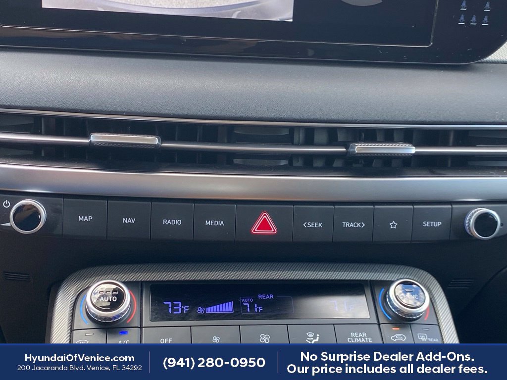 Used 2024 Hyundai Palisade SEL FWD image 12