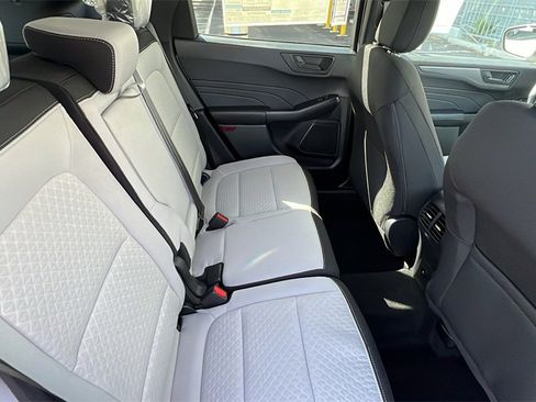 New 2025 Ford Escape Active image 16