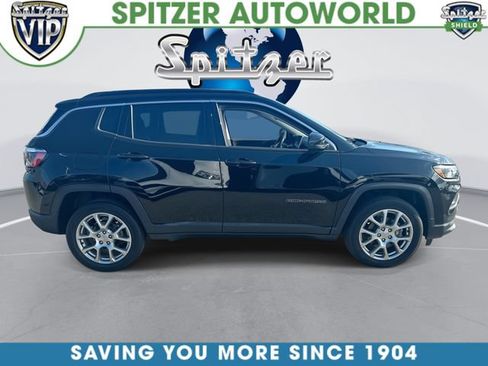 Used 2022 Jeep Compass Latitude AWD/4WD image 10