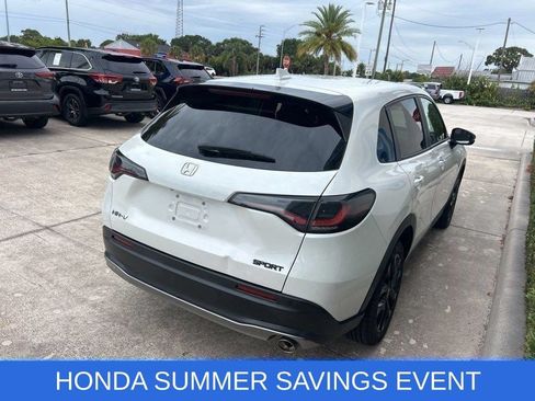 Used 2024 Honda HR-V Sport image 7