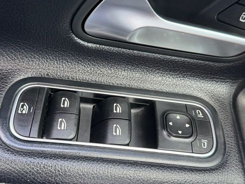 Used 2019 Mercedes-Benz A 220 image 31