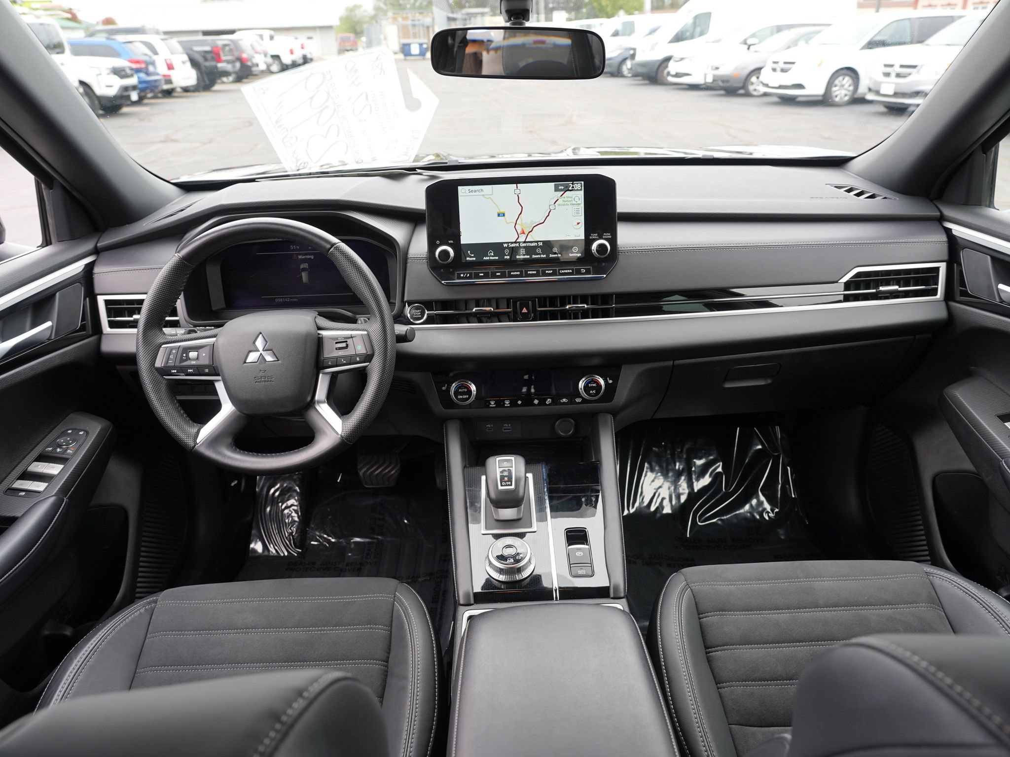 Used 2023 Mitsubishi Outlander SE Black Edition AWD/4WD image 27