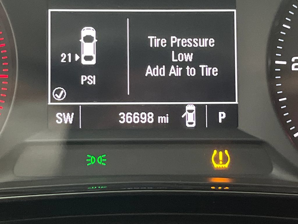 Used 2025 Chevrolet Trax LS FWD image 18
